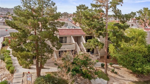 3740 Desert Marina Drive 2, Laughlin, NV 89029