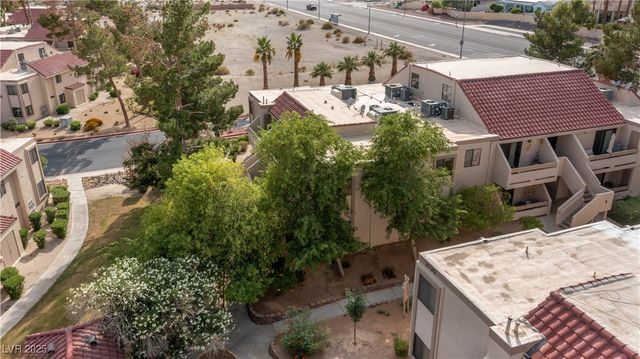 3740 Desert Marina Drive 2, Laughlin, NV 89029