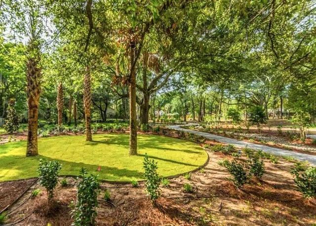 651 Mccants Drive, Mount Pleasant, SC 29464