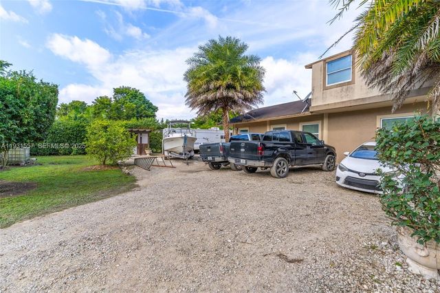 16020 SW 208th Ave, Miami, FL 33187