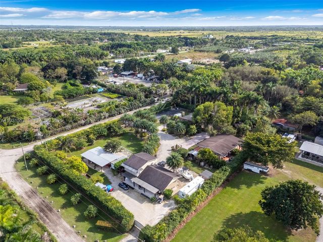 16020 SW 208th Ave, Miami, FL 33187