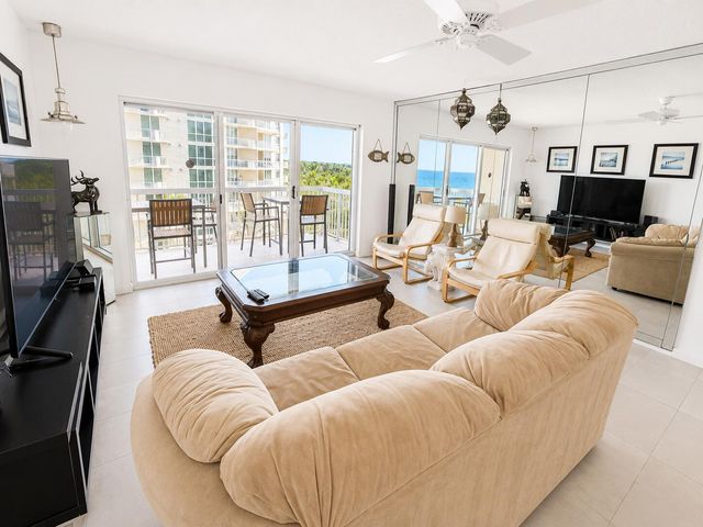 1069 HILLSBORO MILE 603, Hillsboro Beach, FL 33062