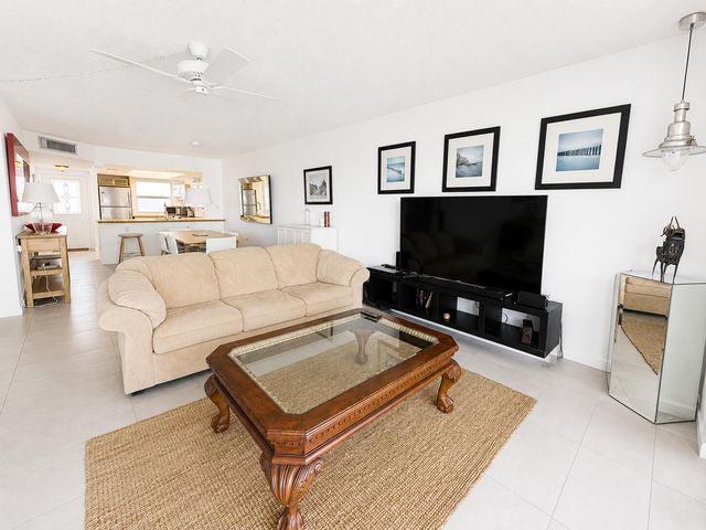 1069 HILLSBORO MILE 603, Hillsboro Beach, FL 33062