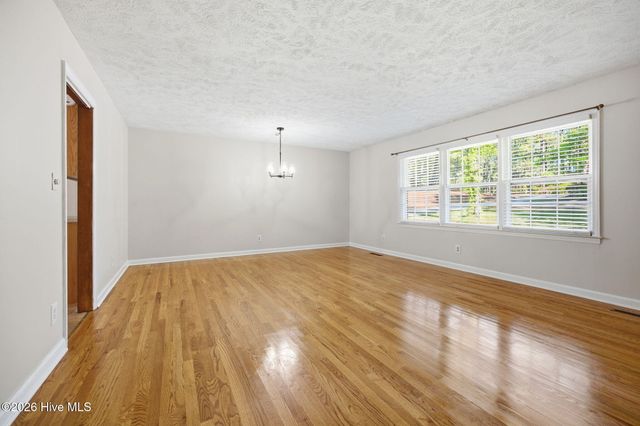 1171 N Fort Bragg Road, Southern Pines, NC 28387