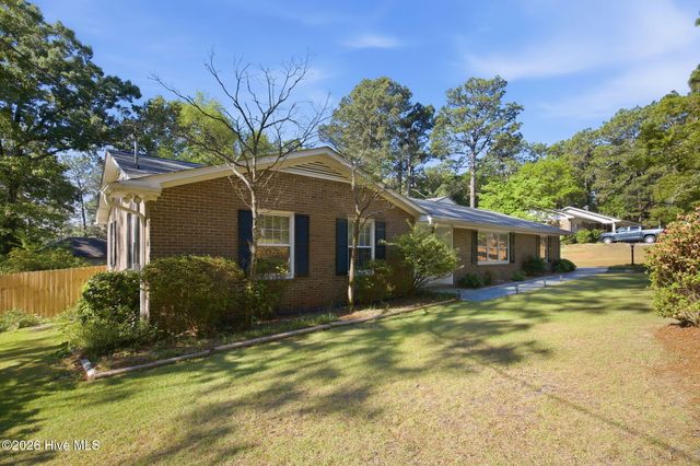 1171 N Fort Bragg Road, Southern Pines, NC 28387