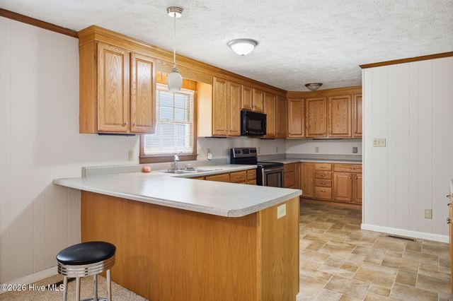 1171 N Fort Bragg Road, Southern Pines, NC 28387