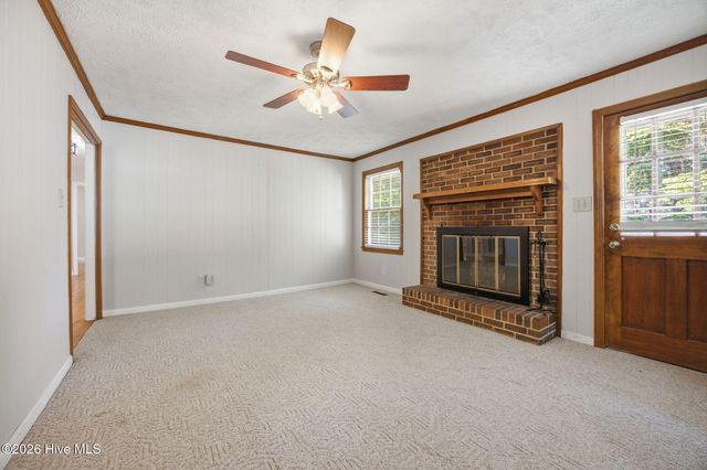 1171 N Fort Bragg Road, Southern Pines, NC 28387