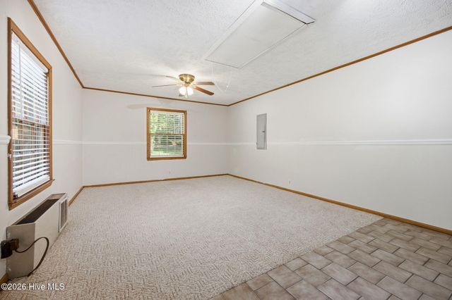 1171 N Fort Bragg Road, Southern Pines, NC 28387