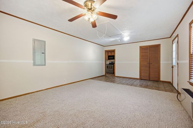 1171 N Fort Bragg Road, Southern Pines, NC 28387
