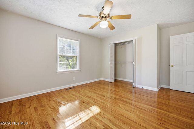1171 N Fort Bragg Road, Southern Pines, NC 28387