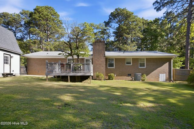 1171 N Fort Bragg Road, Southern Pines, NC 28387