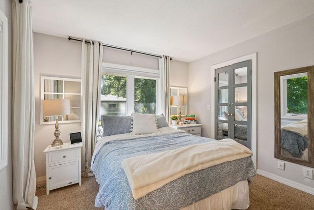 3580 Hollywood LANE, Brookfield, WI 53045