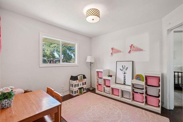 3580 Hollywood LANE, Brookfield, WI 53045