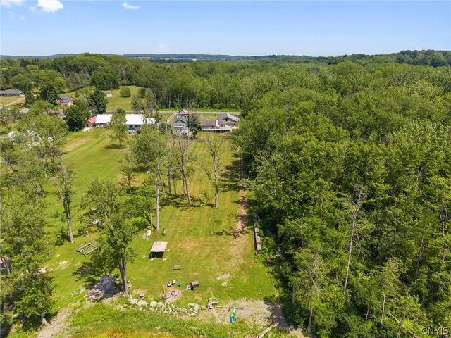 6869 Stevens Road, Elbridge, NY 13080