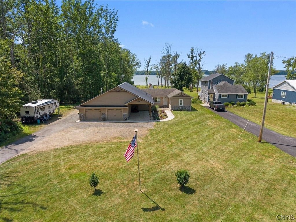 6869 Stevens Road, Elbridge, NY 13080
