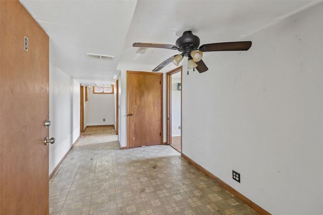 4707 NW Piekenbrock Drive, Des Moines, IA 50310