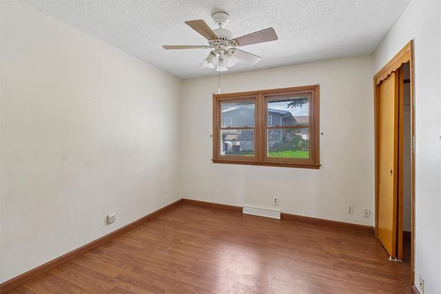 4707 NW Piekenbrock Drive, Des Moines, IA 50310