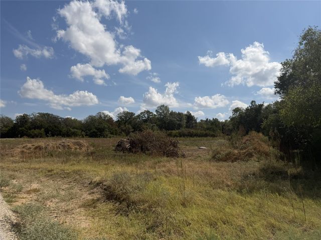 2016 Hoopers Court, Weatherford, TX 76085