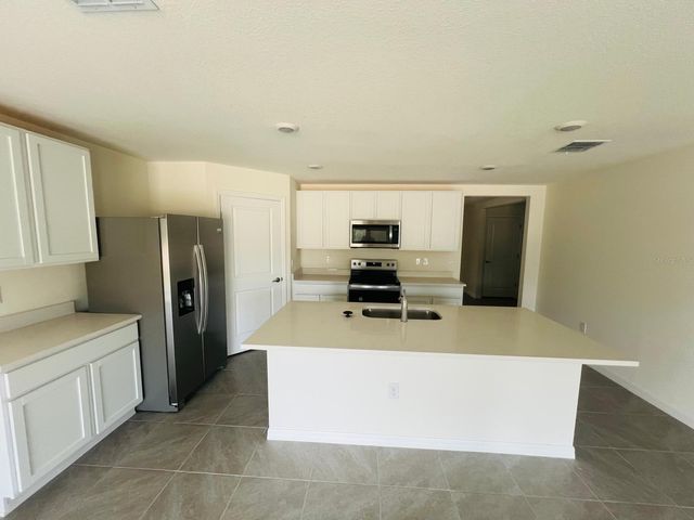 3667 SW 169TH PLACE, Ocala, FL 34473