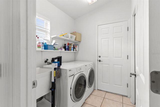 6921 SHIMMERING DRIVE, Lakeland, FL 33813