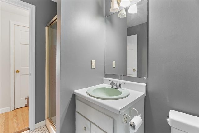 801 Washington St 8, Pembroke, MA 02359