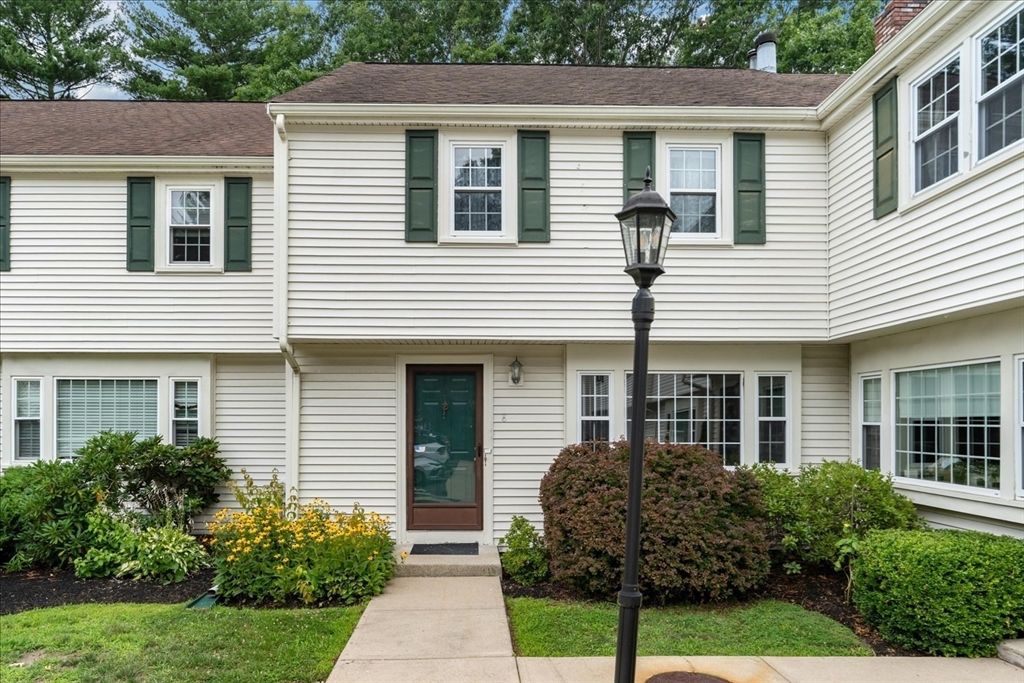 801 Washington St 8, Pembroke, MA 02359