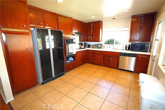 622 E Lomita, Orange, CA 92867