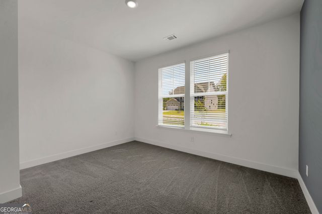 9 Foothills Trail, Sharpsburg, GA 30277