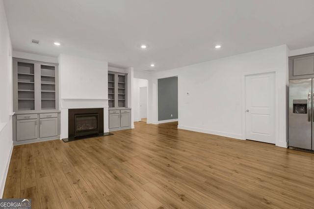 9 Foothills Trail, Sharpsburg, GA 30277