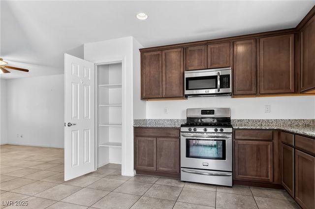 2773 Chetco River Street -, Laughlin, NV 89029