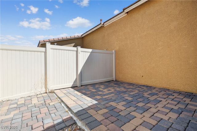 2773 Chetco River Street -, Laughlin, NV 89029