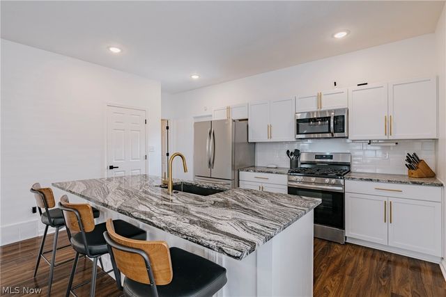 3693 Pennington Road, Shaker Heights, OH 44120