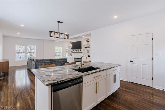 3693 Pennington Road, Shaker Heights, OH 44120