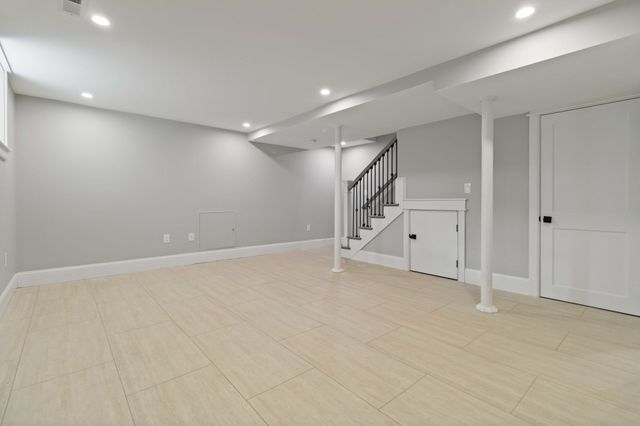 61 Springfield St 1, Somerville, MA 02143