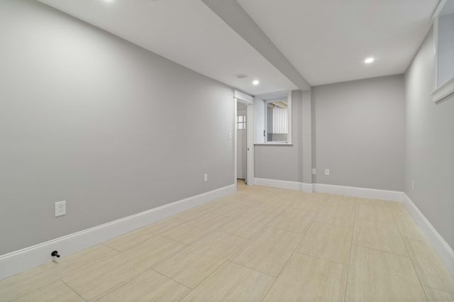 61 Springfield St 1, Somerville, MA 02143
