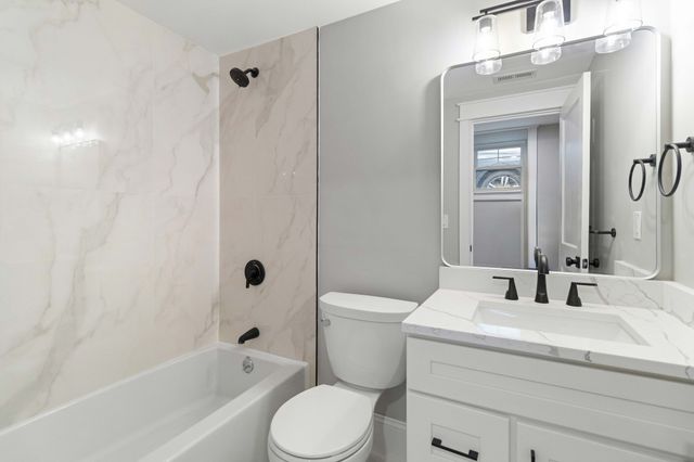 61 Springfield St 1, Somerville, MA 02143