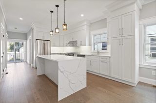 61 Springfield St 1, Somerville, MA 02143