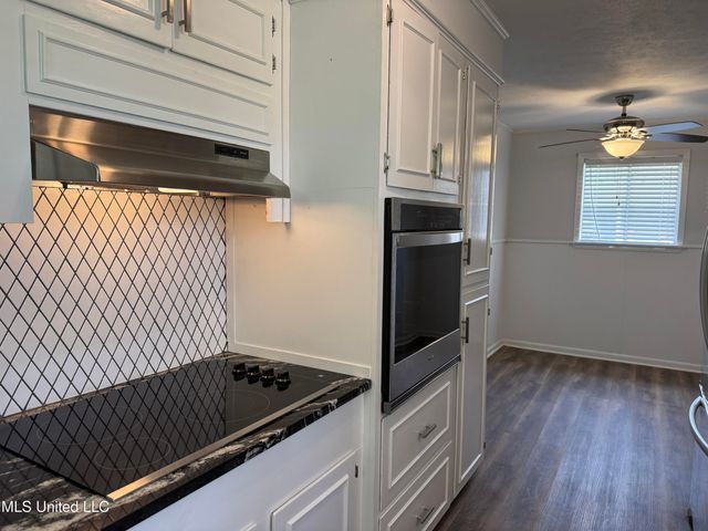 319 Margaret Avenue, Natchez, MS 39120