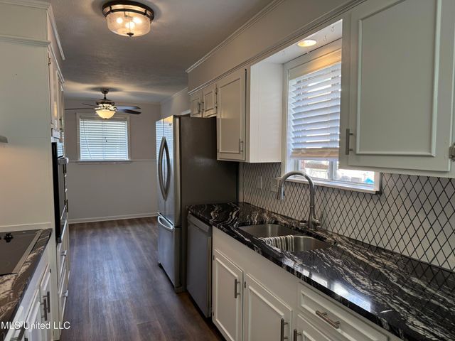 319 Margaret Avenue, Natchez, MS 39120