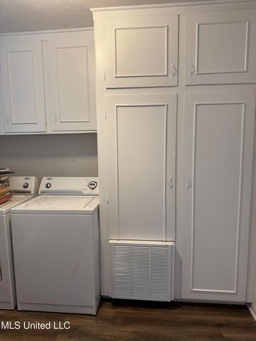319 Margaret Avenue, Natchez, MS 39120