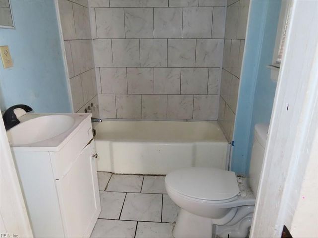 318 Pinner ST, Suffolk, VA 23434