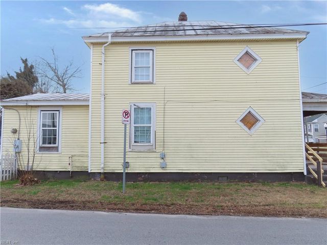 318 Pinner ST, Suffolk, VA 23434