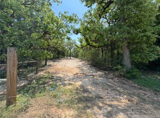 1480 County Road B, Lexington, TX 78947