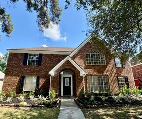 6006 Summer Oaks Drive, Humble, TX 77346