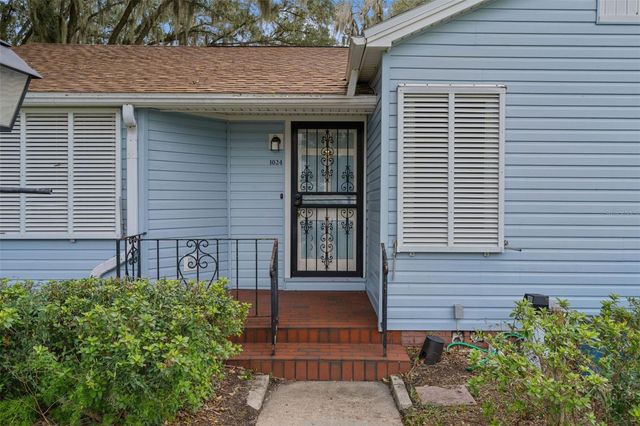 1024 E ORANGE AVENUE, Eustis, FL 32726