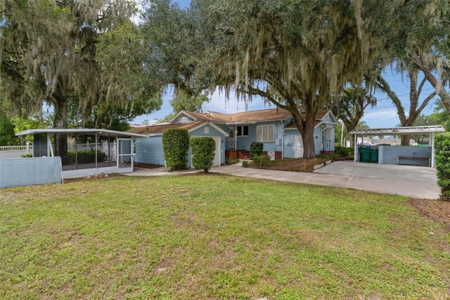 1024 E ORANGE AVENUE, Eustis, FL 32726