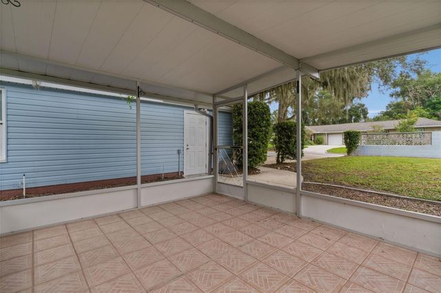1024 E ORANGE AVENUE, Eustis, FL 32726