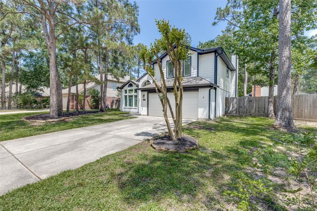30 Sweetdream Place, The Woodlands, TX 77381