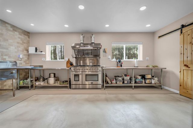 3535 Felix Currie Road, Point Blank, TX 77364