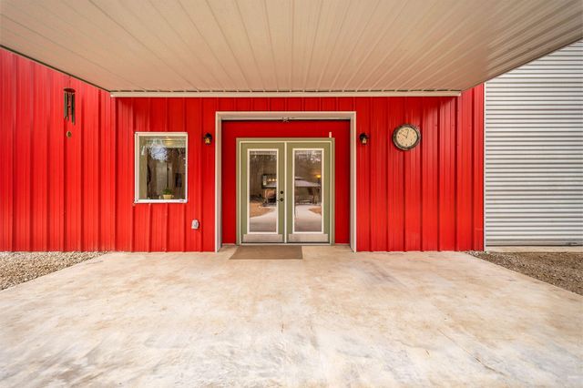 3535 Felix Currie Road, Point Blank, TX 77364